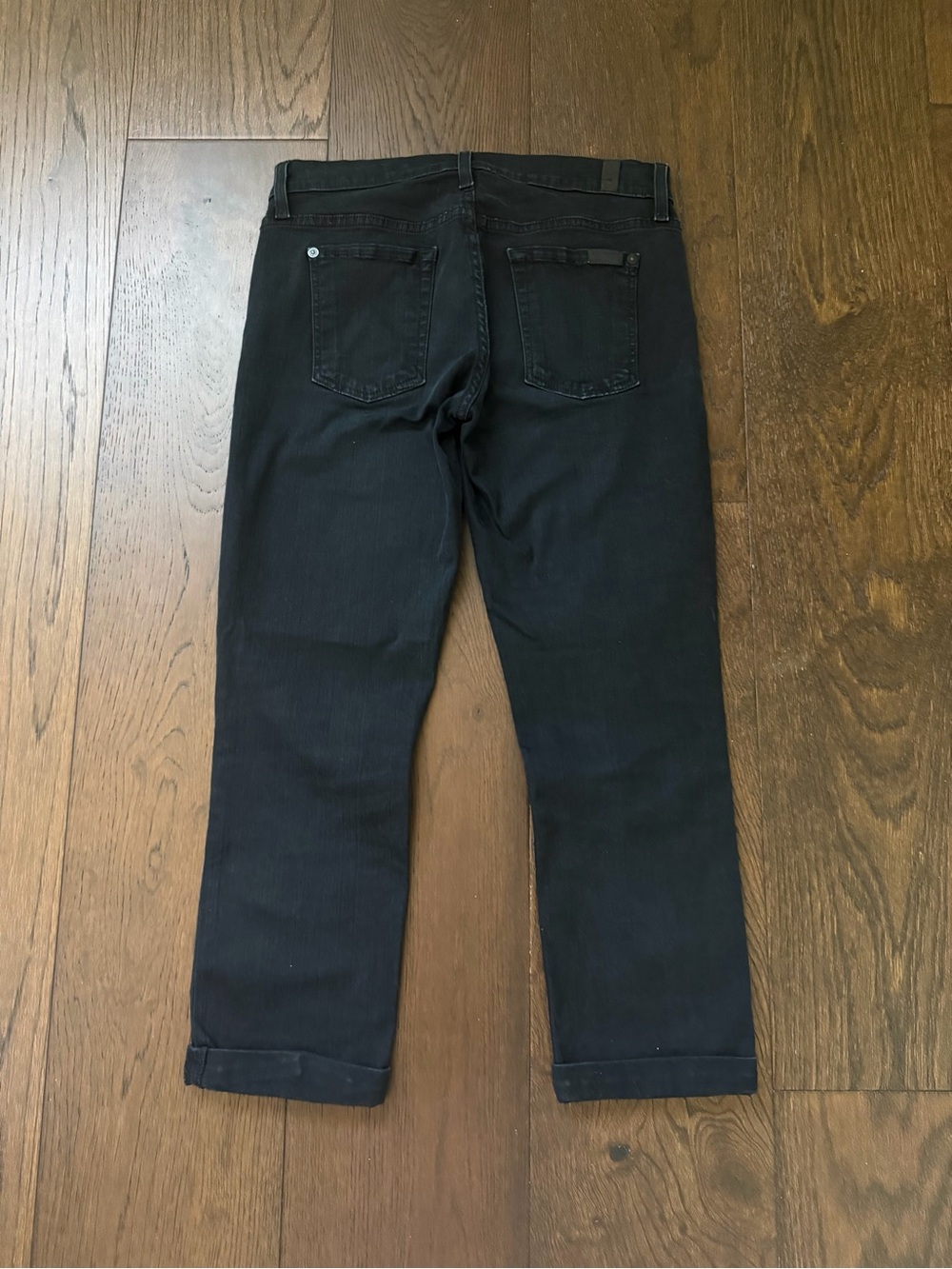 7 For All Mankind Women’s Black Cropped Jeans